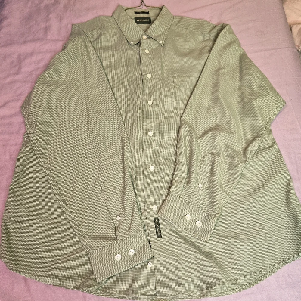 Dockers Mens XL Sage Green Micro Check Button Down Shirt Long Sleeve Polynosic - Picture 1 of 6